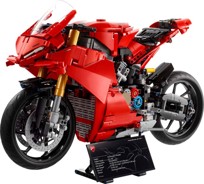 LEGO Technic Ducati Panigale V4 S (42202) – Nowa superszybka maszyna w skali 1:5 nadjeżdża!