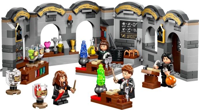 LEGO Harry Potter 76431 Zamek Hogwart: Zajęcia z eliksirów – powrót do magicznej klasy